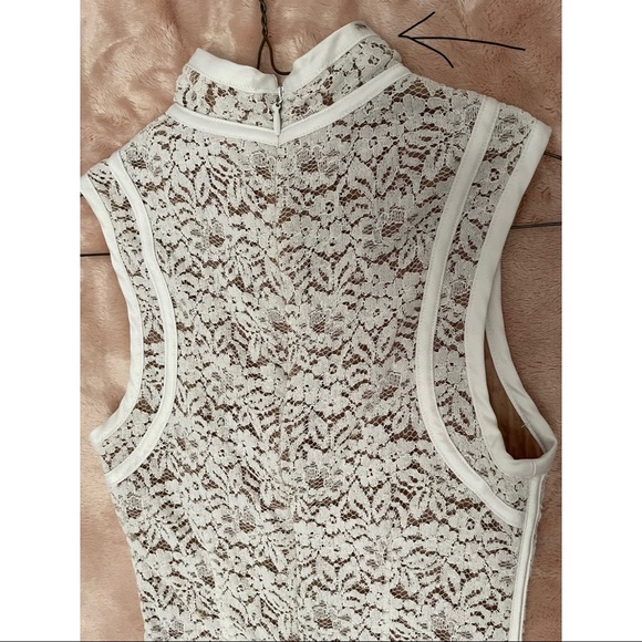 House of CB Caitlyn WHITE + BEIGE LACE DRESS - XS - Picture 14 of 16